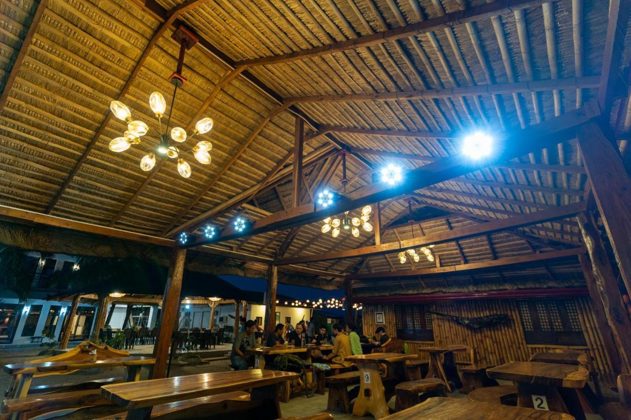 Bamboo Paraiso Resort At Bolo Beach Аламинос Екстериор снимка